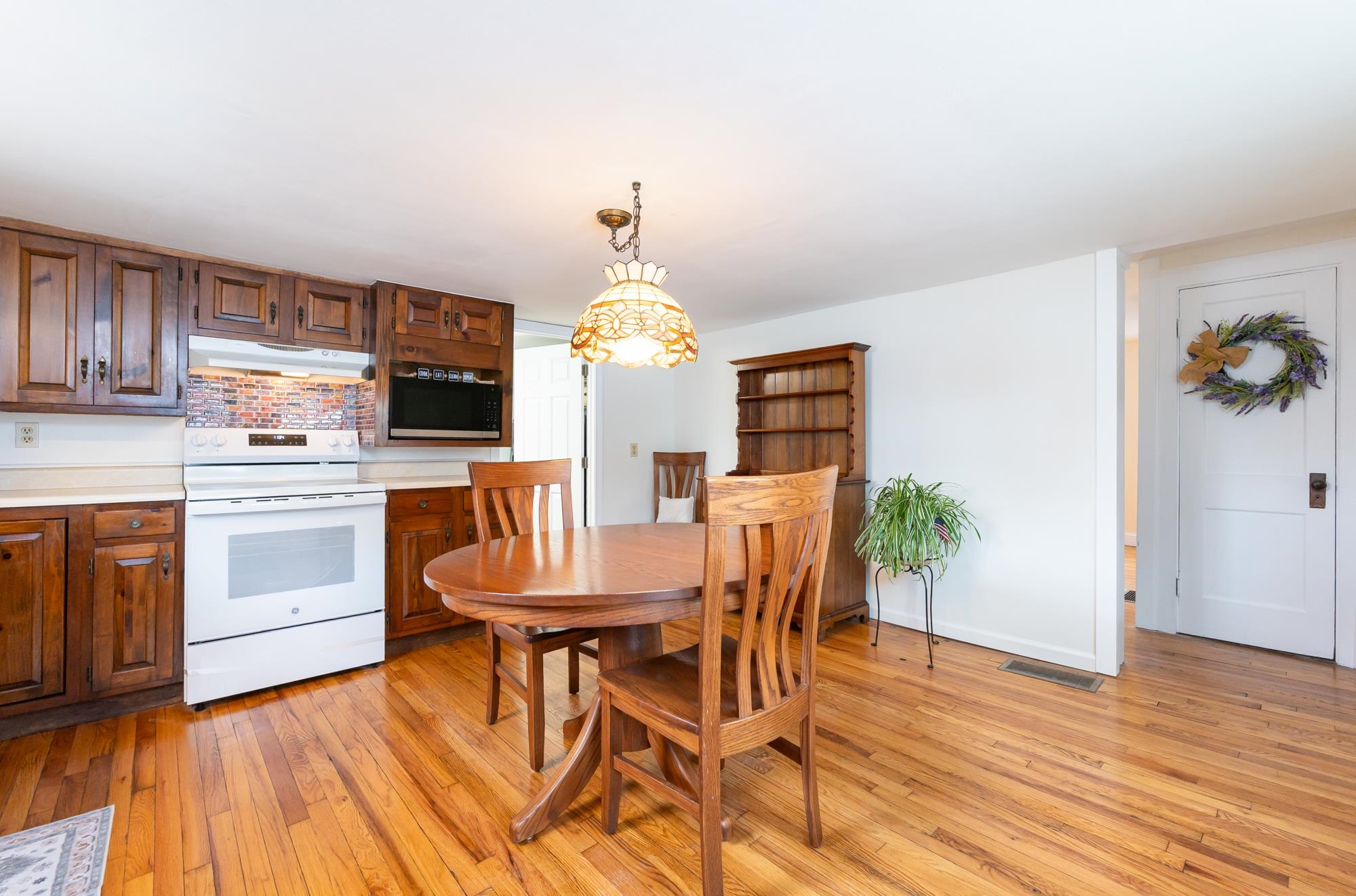 435 Central Street Manchester, NH 03103 - Photo 12 of 35