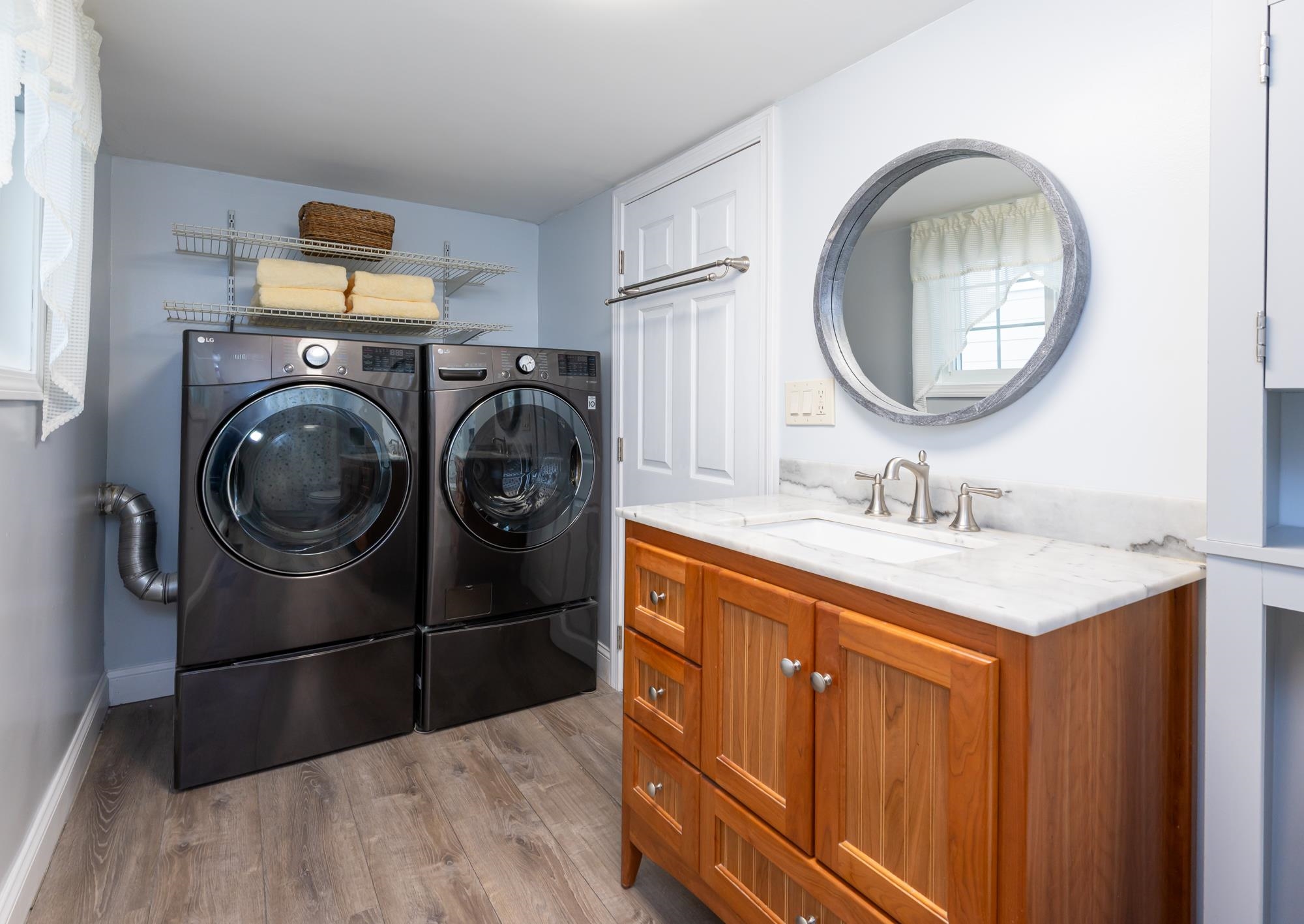 435 Central Street Manchester, NH 03103 - Photo 14 of 35