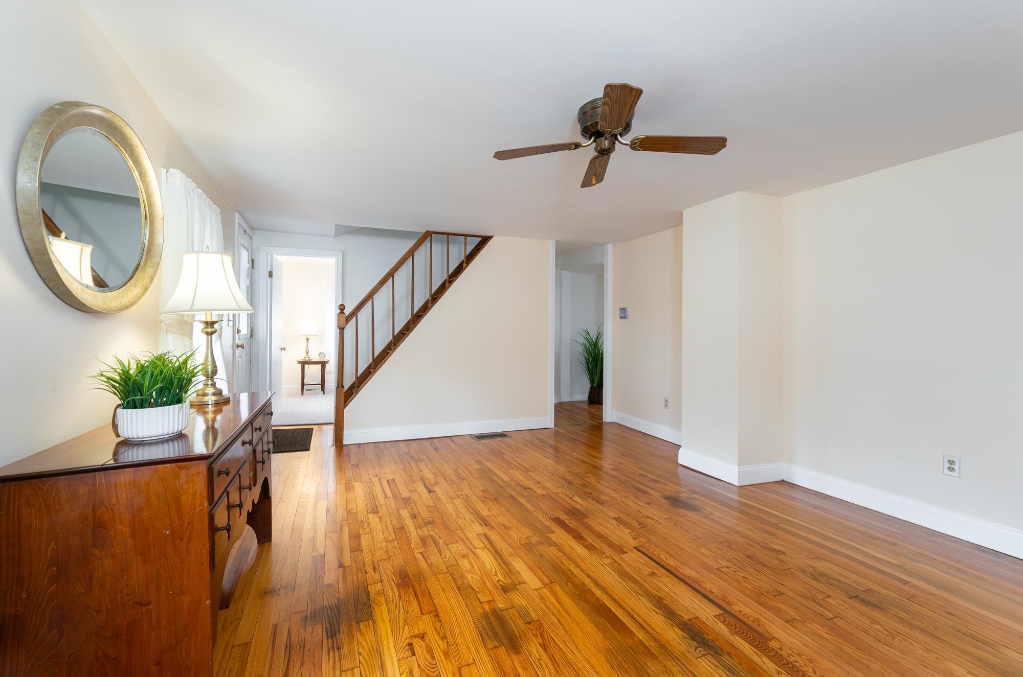 435 Central Street Manchester, NH 03103 - Photo 18 of 35