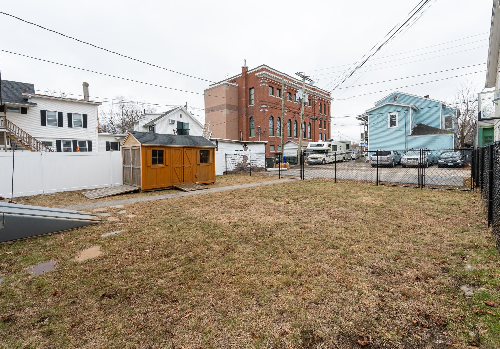 435 Central Street Manchester, NH 03103 - Photo 30 of 35