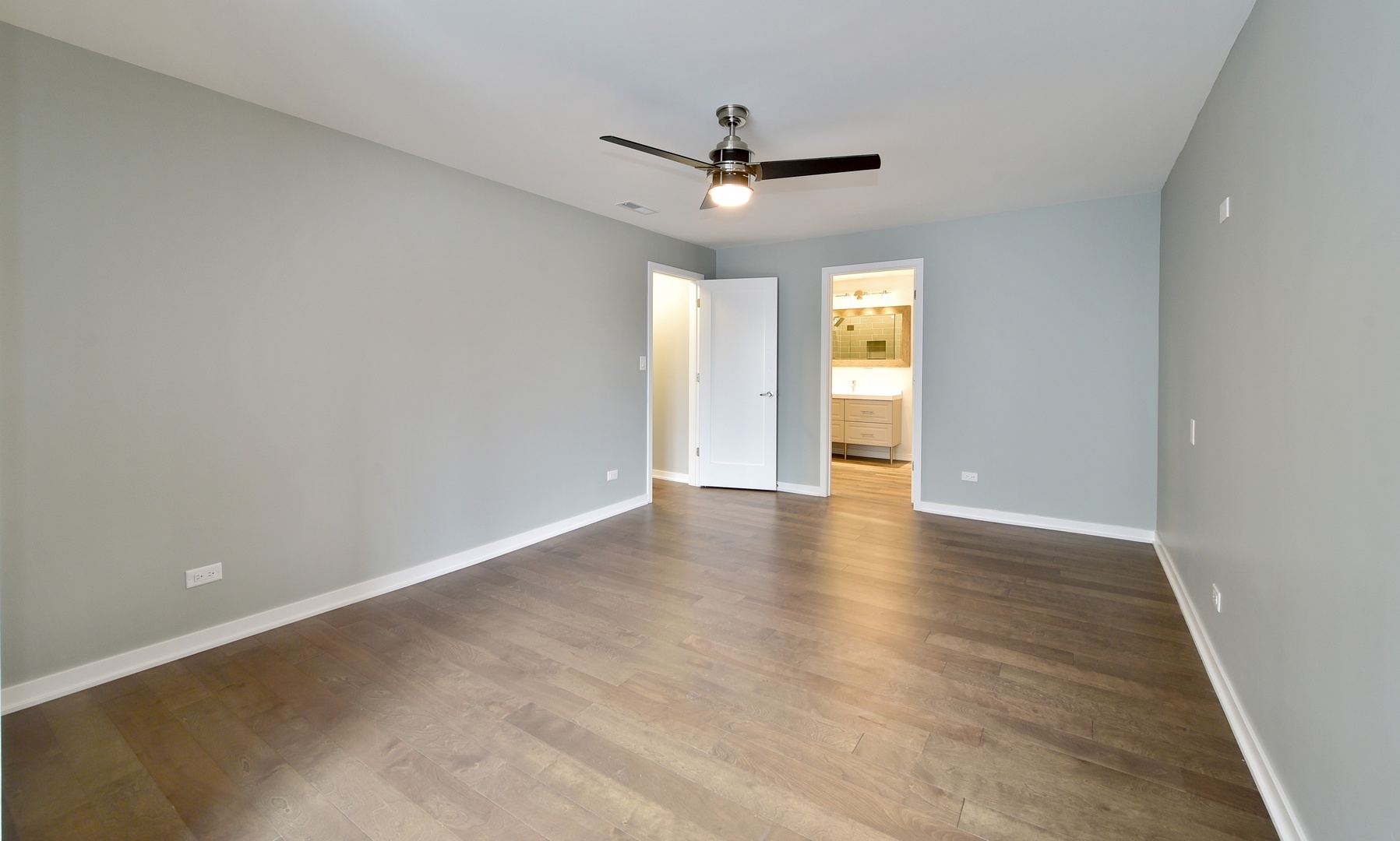 9240 Gross Point Road, Unit 307C Skokie, IL 60077 - Photo 11 of 17