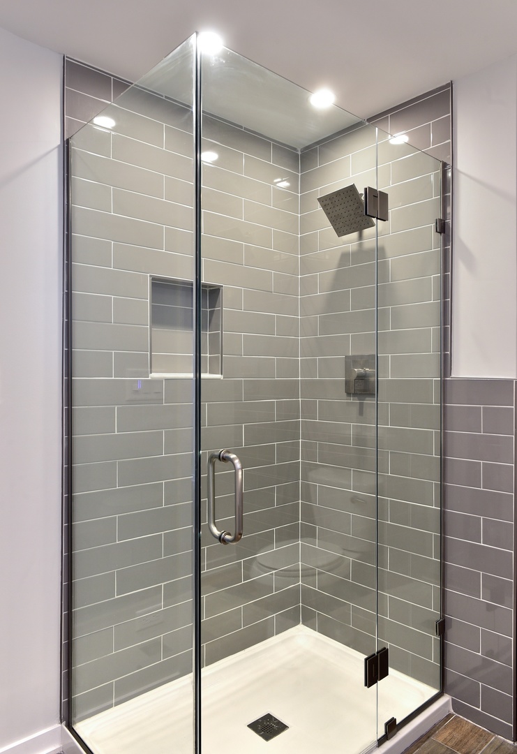 9240 Gross Point Road, Unit 307C Skokie, IL 60077 - Photo 13 of 17