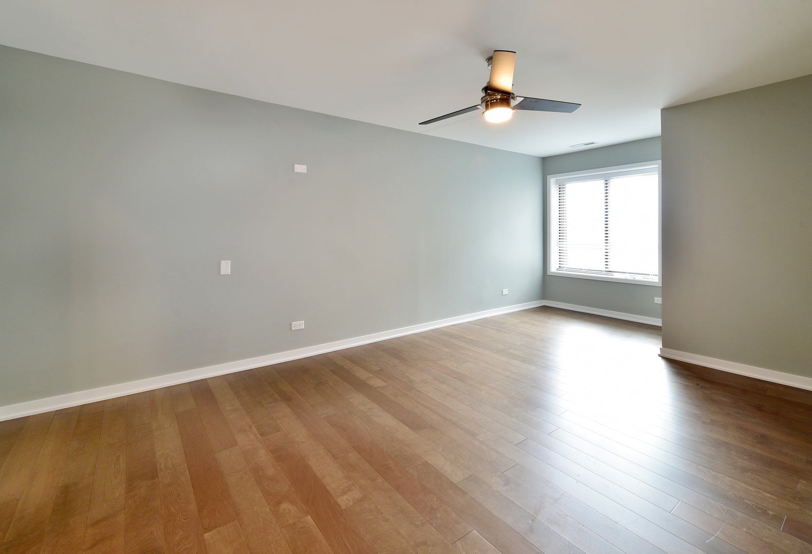 9240 Gross Point Road, Unit 307C Skokie, IL 60077 - Photo 10 of 17