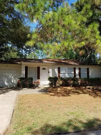 $1,800 | 1401 West Lovers Lane, Arlington, TX 76013