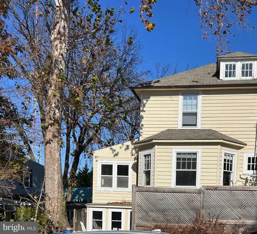 $979,000 | 4900 41st Street Northwest, Washington, DC 20016