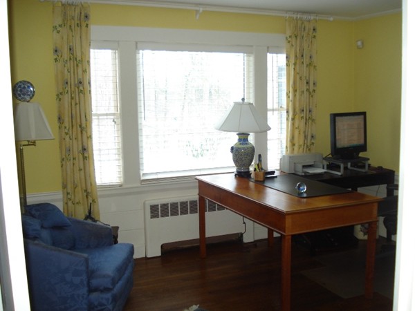 25 Woodchester Road Wellesley, MA 02481 - Photo 10 of 19 Gallery Image 10