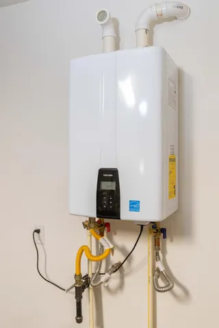 $469,950 | 928 Alamo Avenue, Modesto, CA 95351