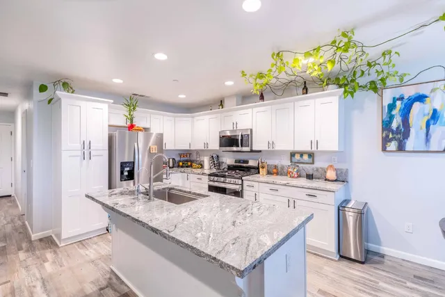 $469,950 | 928 Alamo Avenue, Modesto, CA 95351