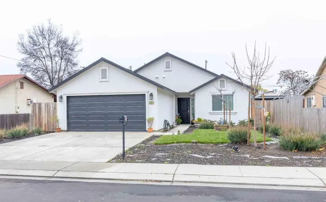 $469,950 | 928 Alamo Avenue, Modesto, CA 95351