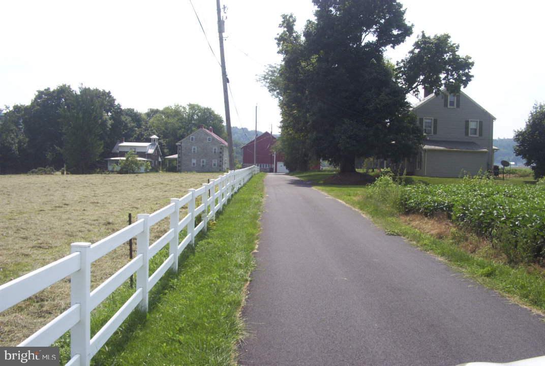 410 Schaeffer Road Lebanon, PA 17042 - Photo 1 of 23 Gallery Image 1