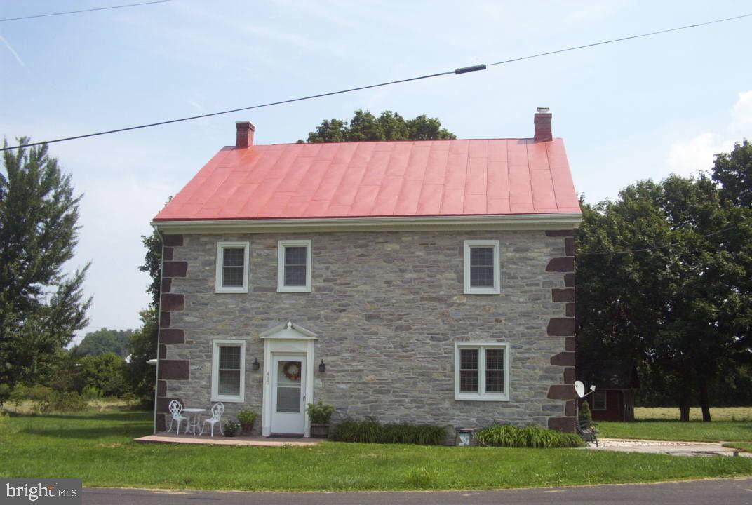410 Schaeffer Road Lebanon, PA 17042 - Photo 3 of 23 Gallery Image 3