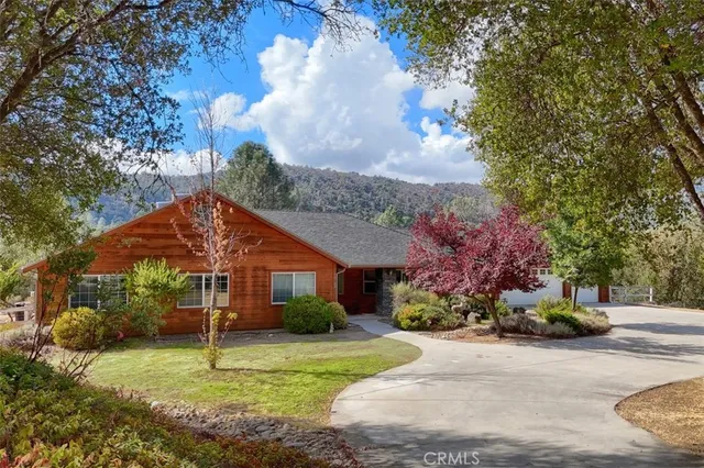 $590,000 | 38788 Goldenrod Lane, Oakhurst, CA 93644