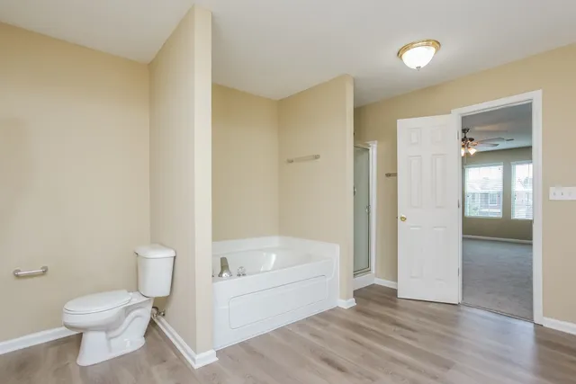 $2,225 | 9996 Chariden Drive, Cordova, TN 38016