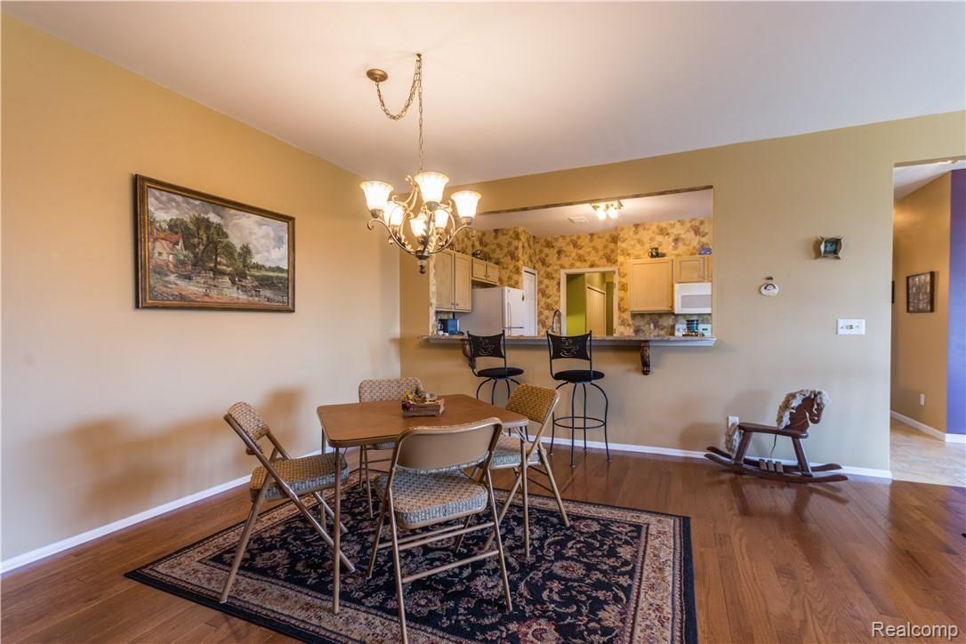 1879 Flagstone Circle Rochester, MI 48307 - Photo 19 of 31 1879 Flagstone-13.jpg
