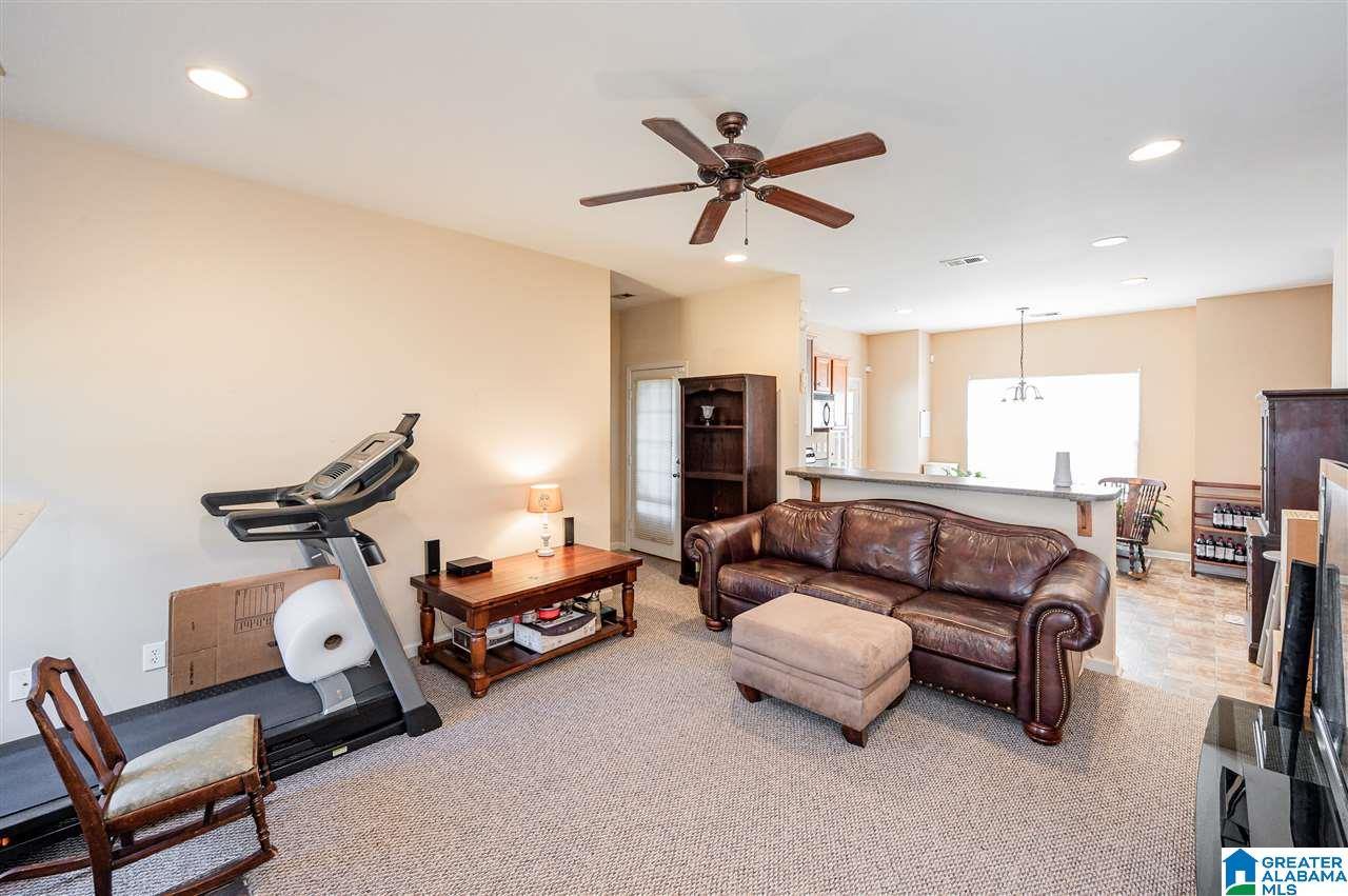 1034 Preston Place Chelsea, AL 35043 - Photo 4 of 33
