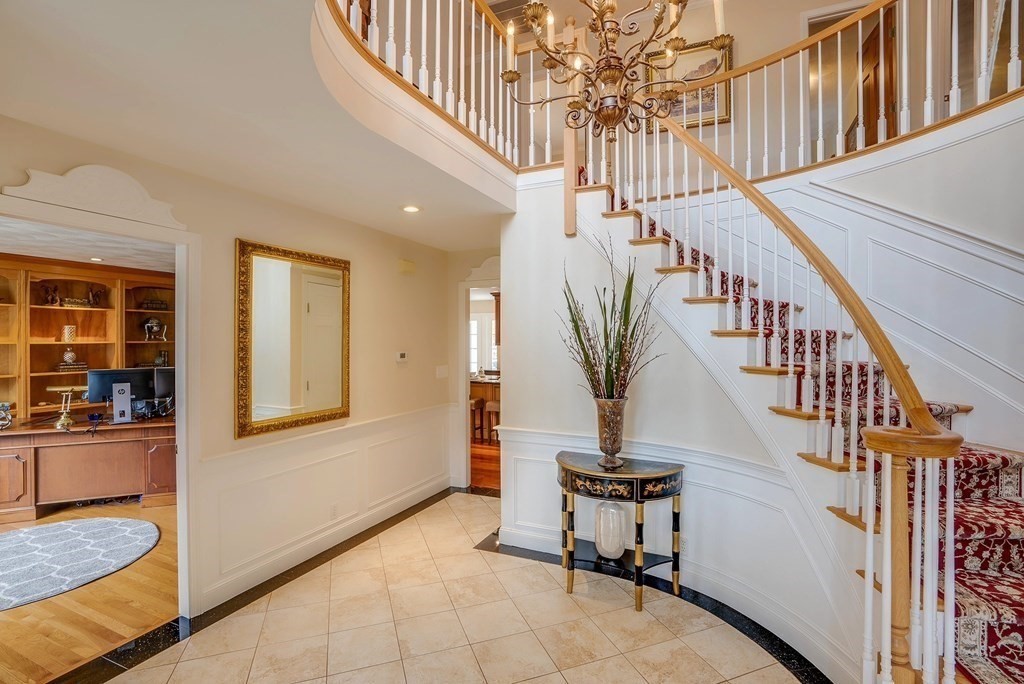 4 Paddock Lane Andover, MA 01810 - Photo 8 of 42 a view of entryway and hall