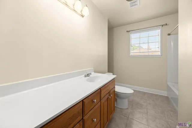 $359,900 | 12269 North Lakeview Drive, St. George, LA 70810