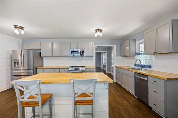 $279,900 | 3871 Furr Avenue, Powder Springs, GA 30127