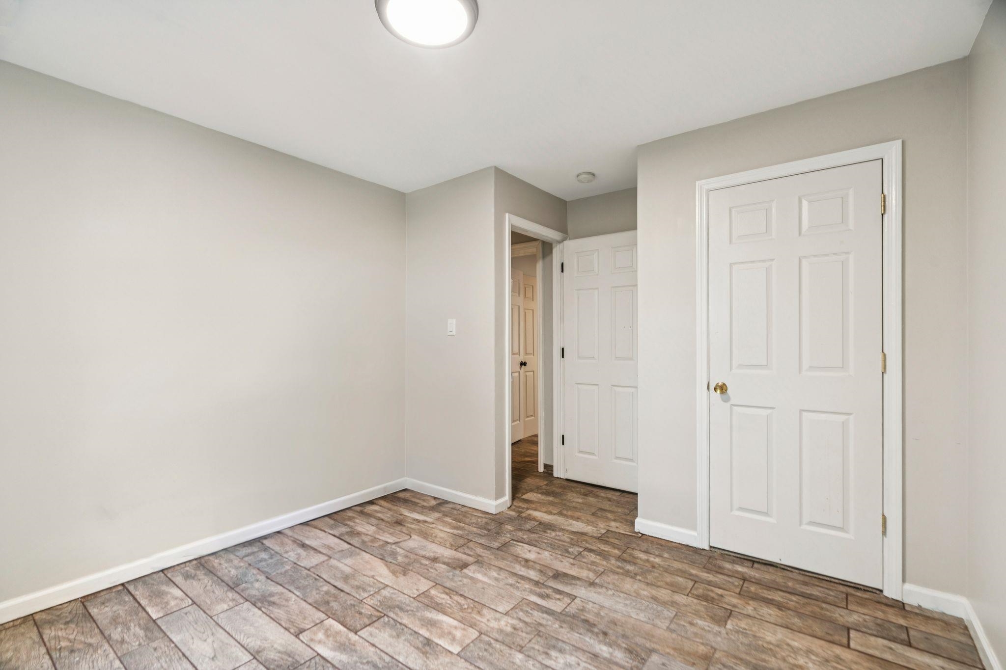 104 Holt Street Springfield, VT 05156 - Photo 21 of 38