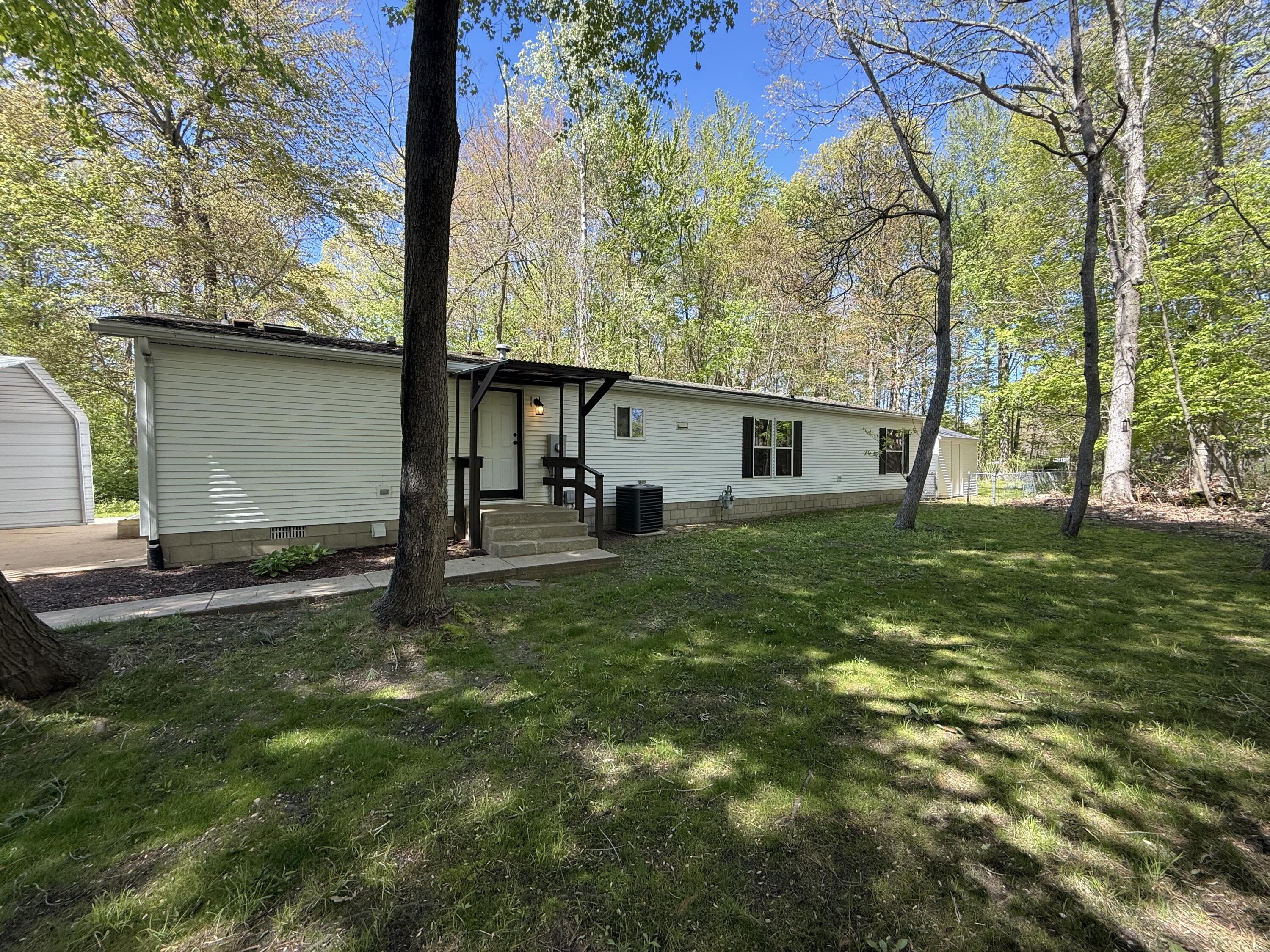 122 Top Flight Road Michigan City, IN 46360 - Photo 22 of 24 3000x2250
