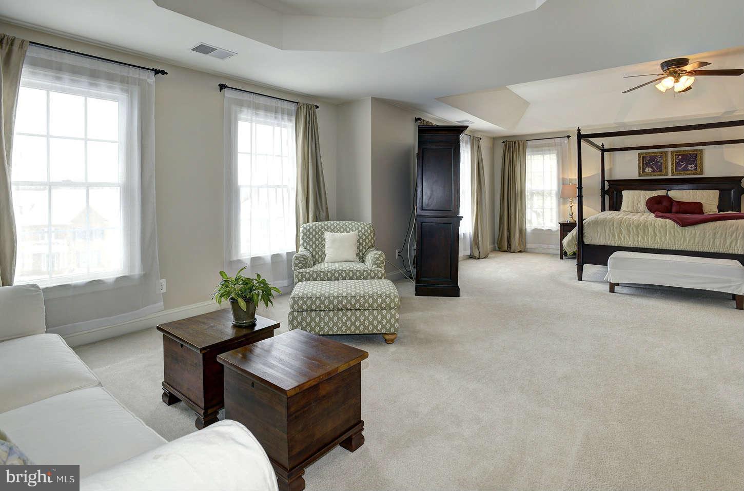 9151 Riesley Lane Vienna, VA 22182 - Photo 14 of 27 Bedroom (Master)
