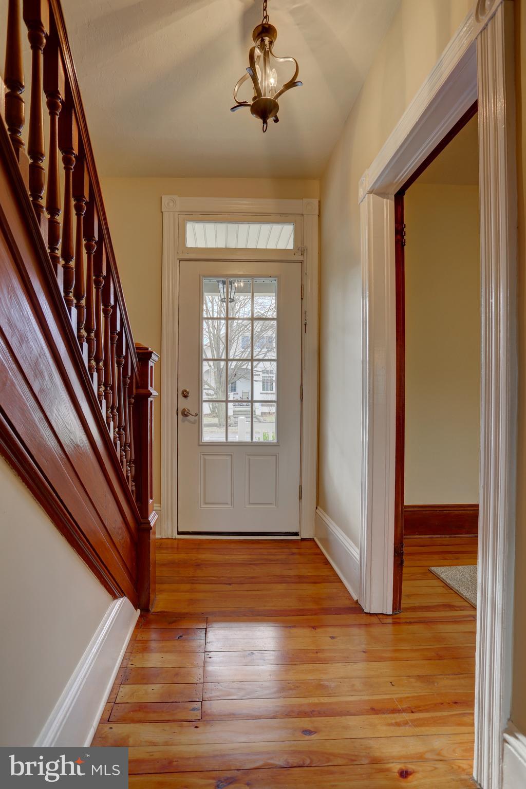33 East 2nd Avenue Lititz, PA 17543 - Photo 25 of 59 Main Entry Hall