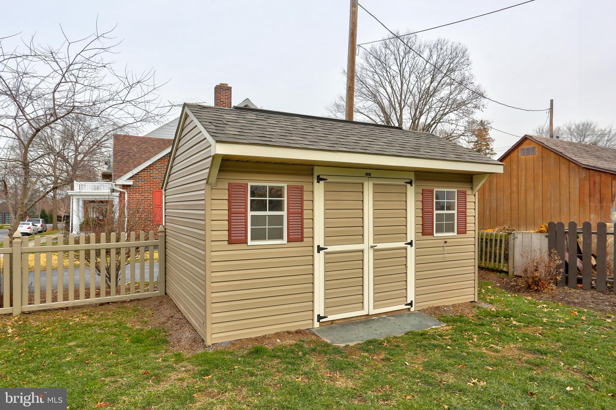 33 East 2nd Avenue Lititz, PA 17543 - Photo 39 of 59 shed