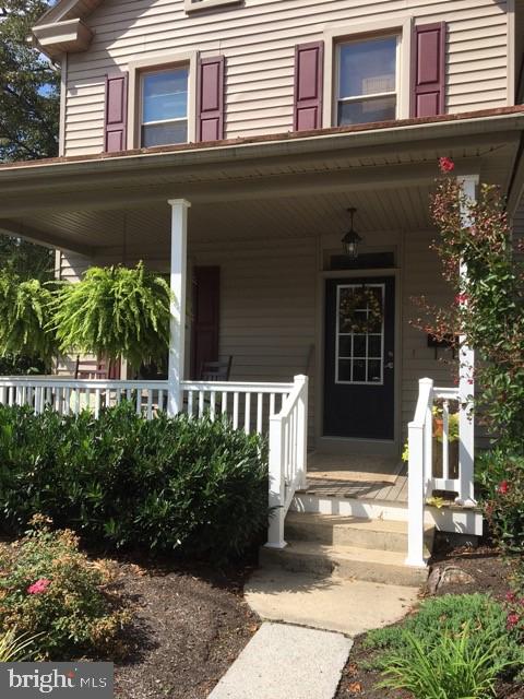 33 East 2nd Avenue Lititz, PA 17543 - Photo 50 of 59 Front Porch