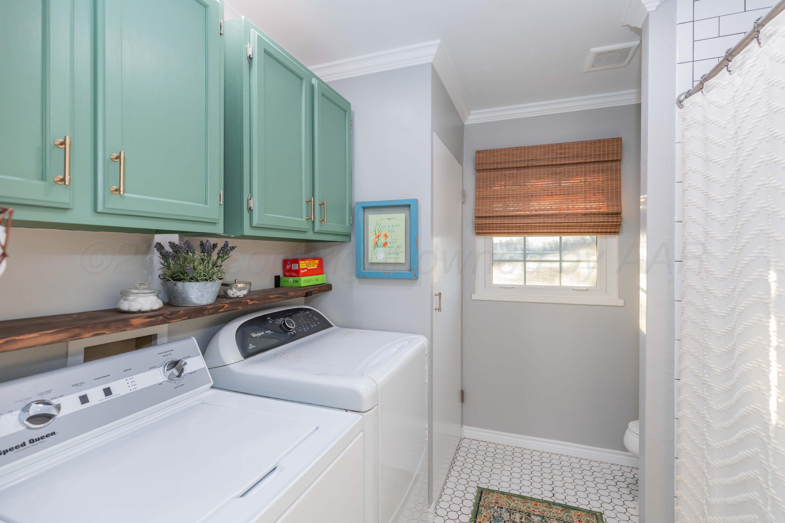 5303 Tumbleweed Drive Amarillo, TX 79110 - Photo 19 of 40 BATHROOM VIEW 4