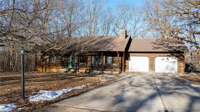 $365,000 | 83 Oak Tree Road, Camdenton, MO 65020