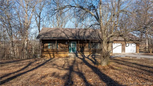 $365,000 | 83 Oak Tree Road, Camdenton, MO 65020