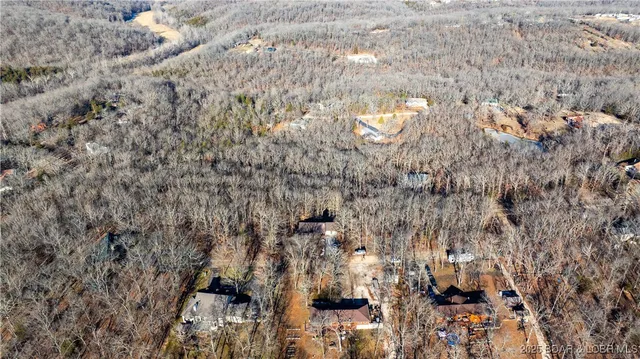 $365,000 | 83 Oak Tree Road, Camdenton, MO 65020