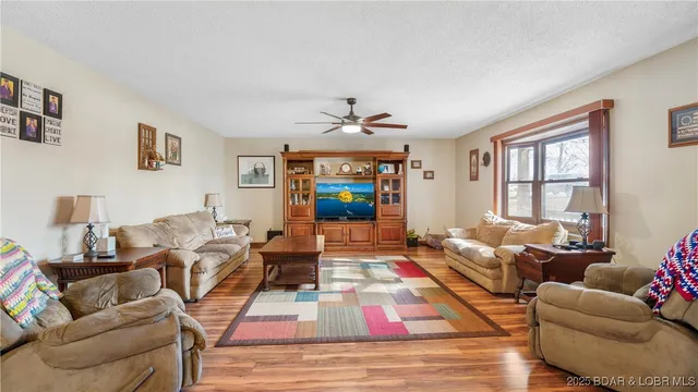 $365,000 | 83 Oak Tree Road, Camdenton, MO 65020