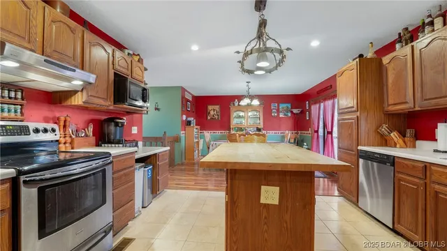 $365,000 | 83 Oak Tree Road, Camdenton, MO 65020