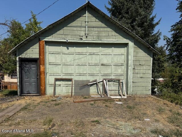 346 South 4th Street St. Maries, ID 83861 - Photo 4 of 15 Garage