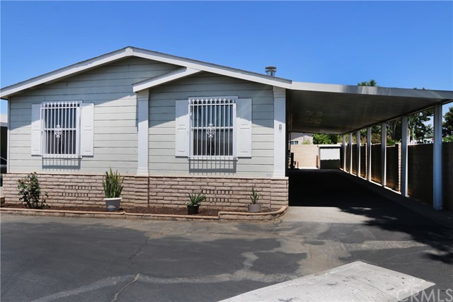 1166 South Riverside Avenue, Unit 84 Rialto, CA 92376 - Photo 2 of 32