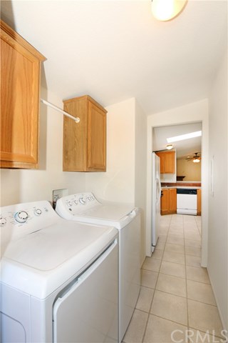 1166 South Riverside Avenue, Unit 84 Rialto, CA 92376 - Photo 16 of 32
