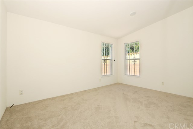1166 South Riverside Avenue, Unit 84 Rialto, CA 92376 - Photo 17 of 32