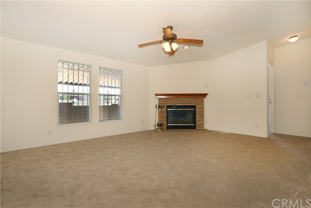 1166 South Riverside Avenue, Unit 84 Rialto, CA 92376 - Photo 10 of 32