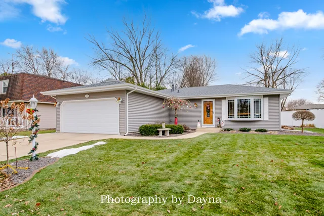 $245,000 | 220 Kathy Drive, Bourbonnais, IL 60914
