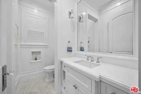 $3,999,000 | 4257 Farmdale Avenue, Studio City, CA 91604