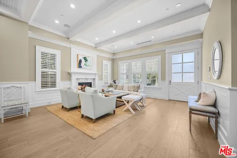 $3,999,000 | 4257 Farmdale Avenue, Studio City, CA 91604