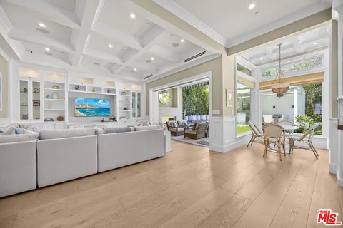 $3,999,000 | 4257 Farmdale Avenue, Studio City, CA 91604