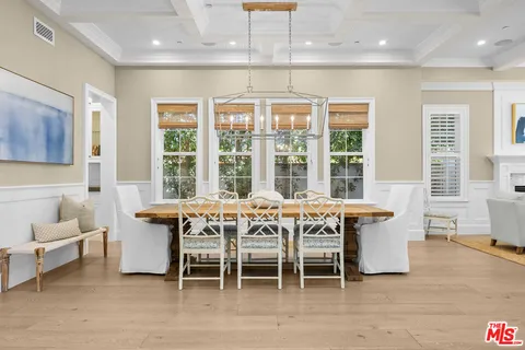 $3,999,000 | 4257 Farmdale Avenue, Studio City, CA 91604