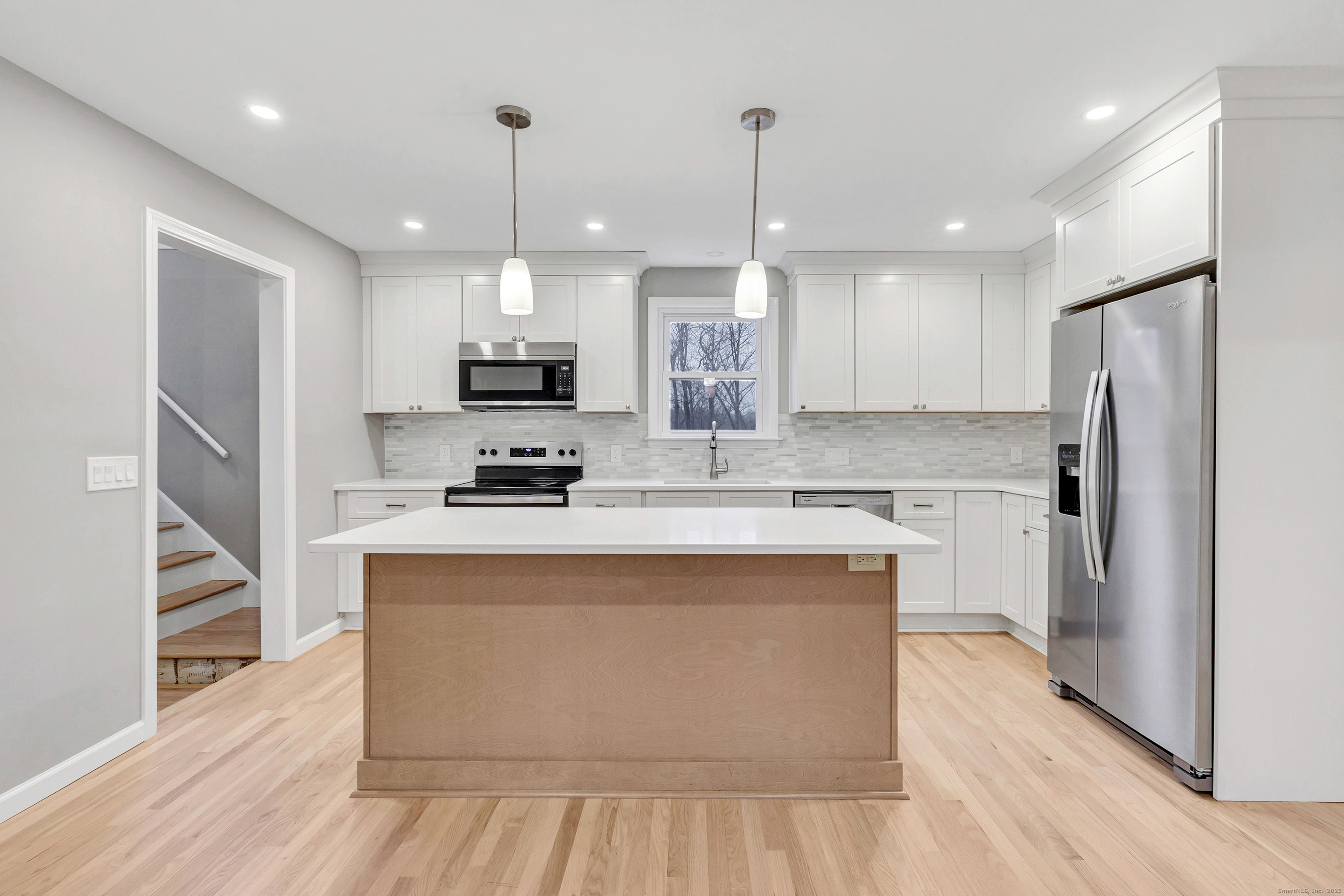 19 Good Hill Road Oxford, CT 06478 - Photo 16 of 40