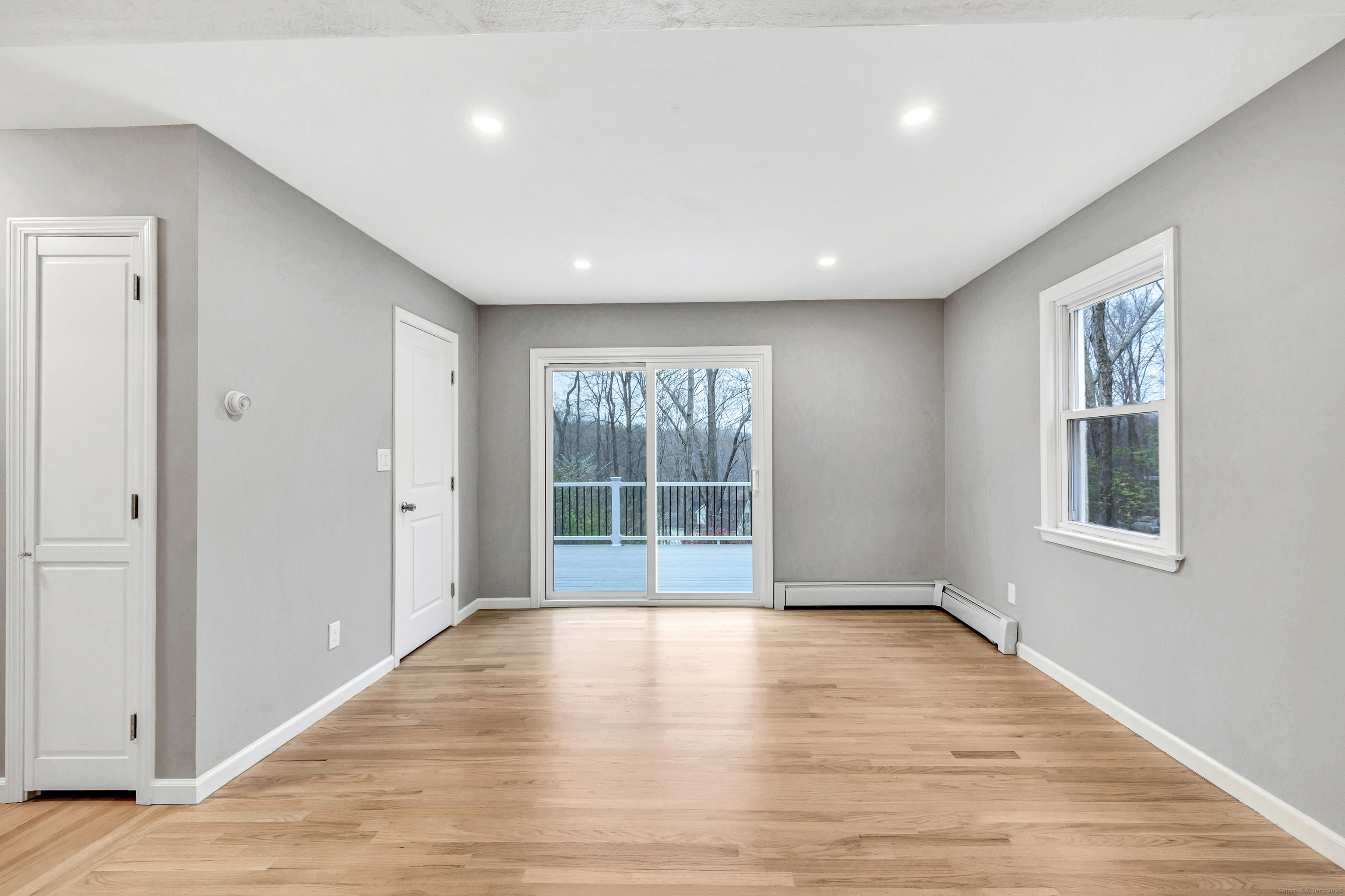 19 Good Hill Road Oxford, CT 06478 - Photo 8 of 40