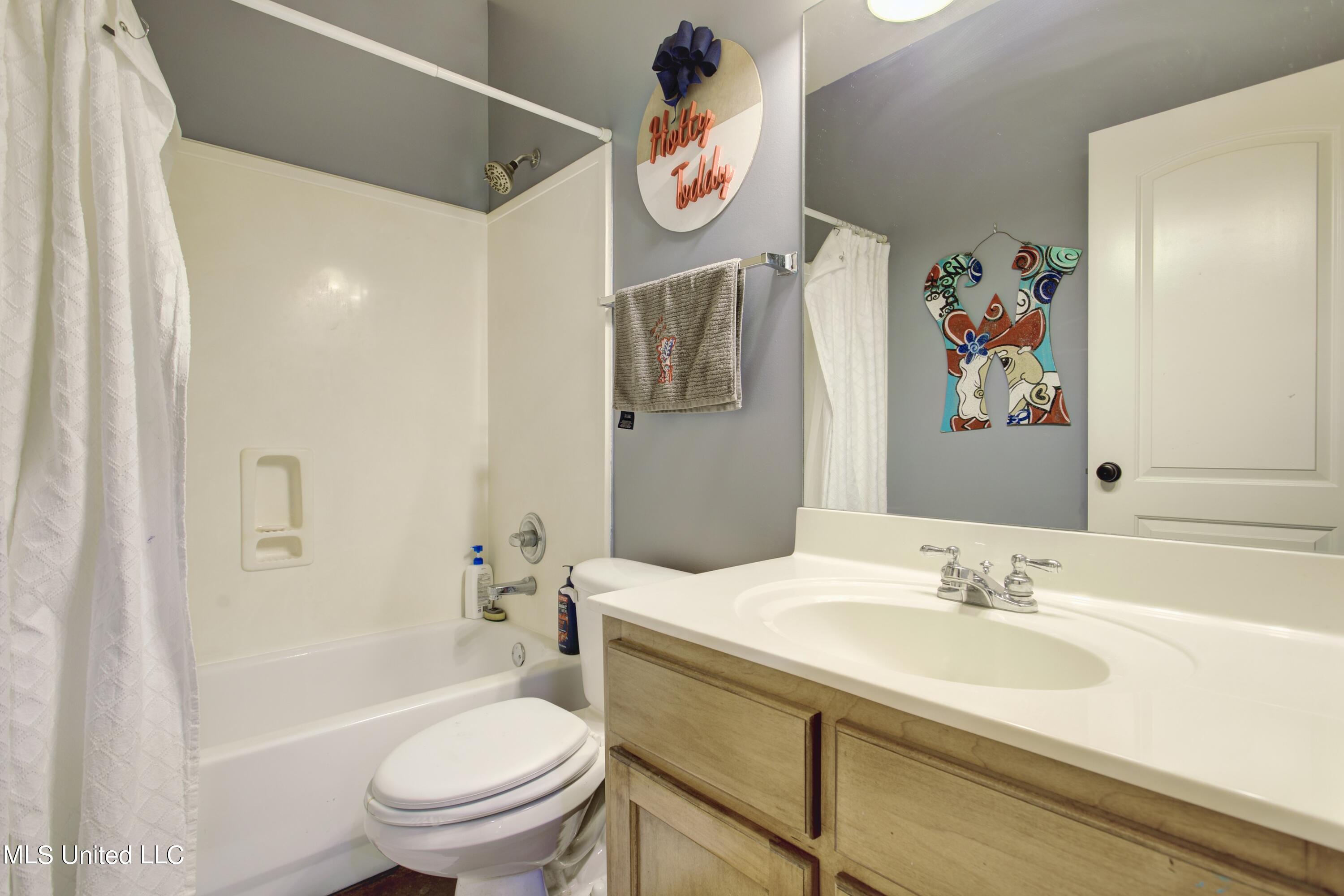 560 Ridge View Drive Hernando, MS 38632 - Photo 26 of 37 bath 2a