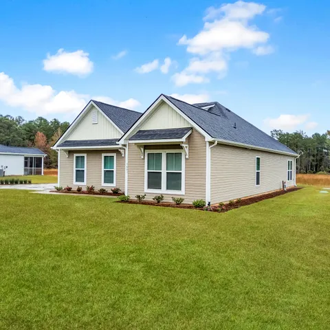 $269,800 | 1601 Old River Road, Elloree, SC 29047