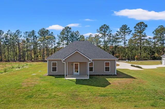 $269,800 | 1601 Old River Road, Elloree, SC 29047