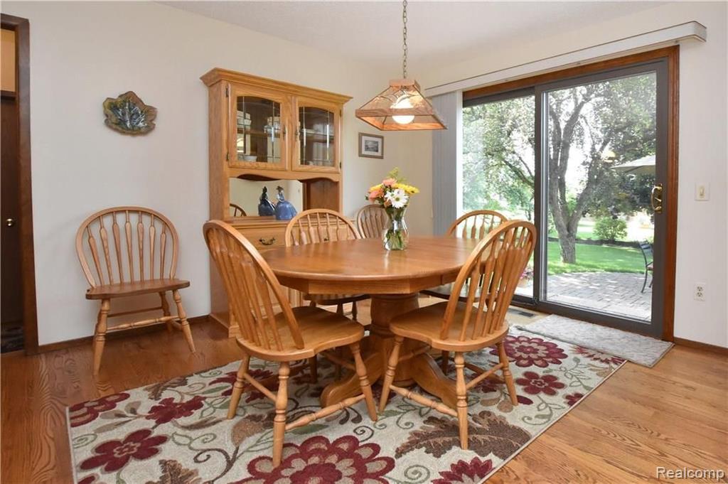 926 Ten Point Drive Rochester Hills, MI 48309 - Photo 9 of 29